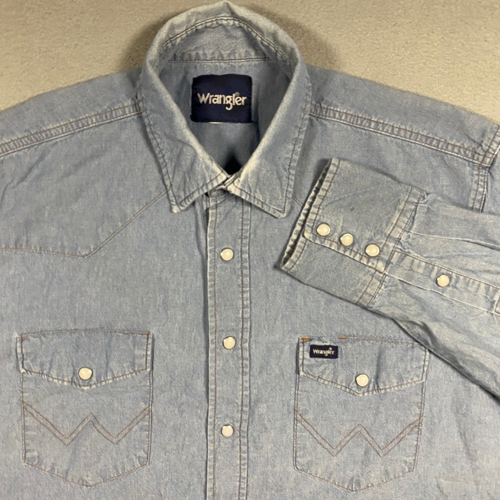 Wrangler Western Shirt Mens Large Light Blue Denim Pearl Snap Long Sleeve